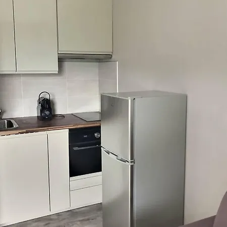 4 Personnes Aux Pieds Des Pistes Wifi Netflix Appartement