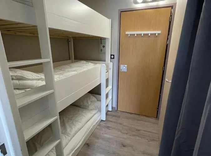 Apartment 4 Personnes Aux Pieds Des Pistes Wifi Netflix Les Deux Alpes